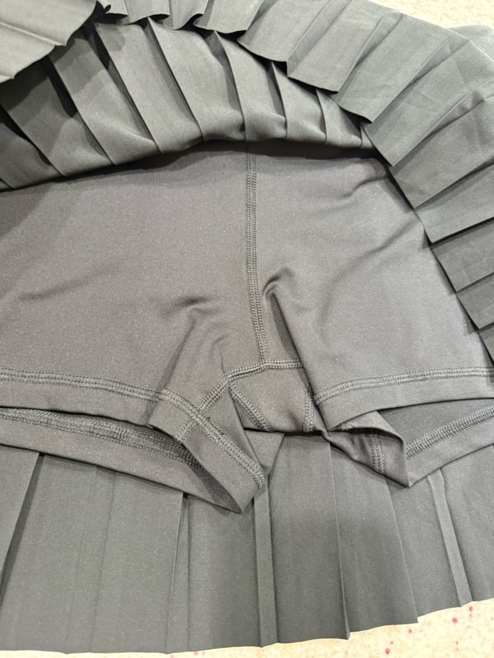 Nike Women's Victory Dri-FIT High-Waisted Pleated Tennis Skirt - Picture 4 of 6